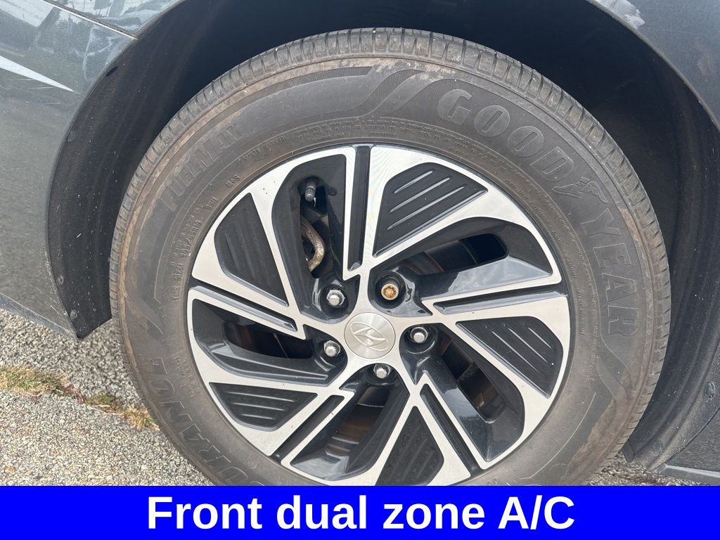 2022 Hyundai Sonata Hybrid Blue photo 12