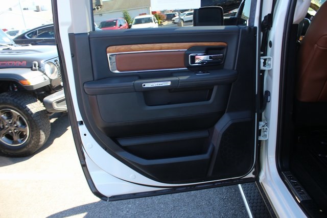 2016 Ram 1500 Laramie Longhorn photo 22