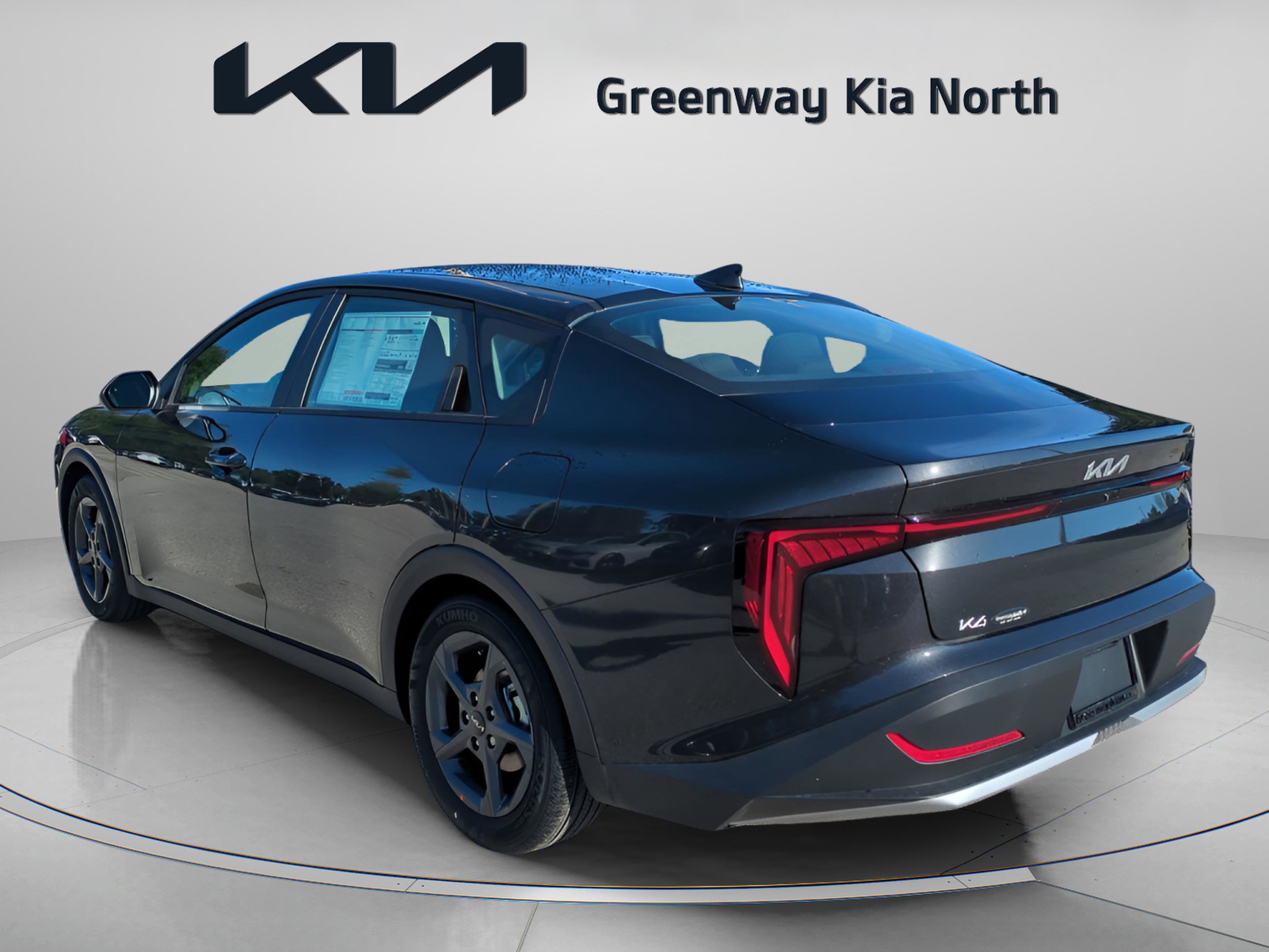 2025 Kia K4 LXS photo 4
