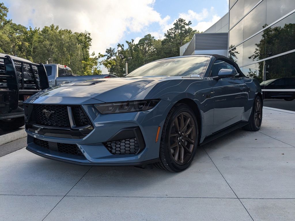 2025 Ford Mustang GT Premium Convertible photo 8