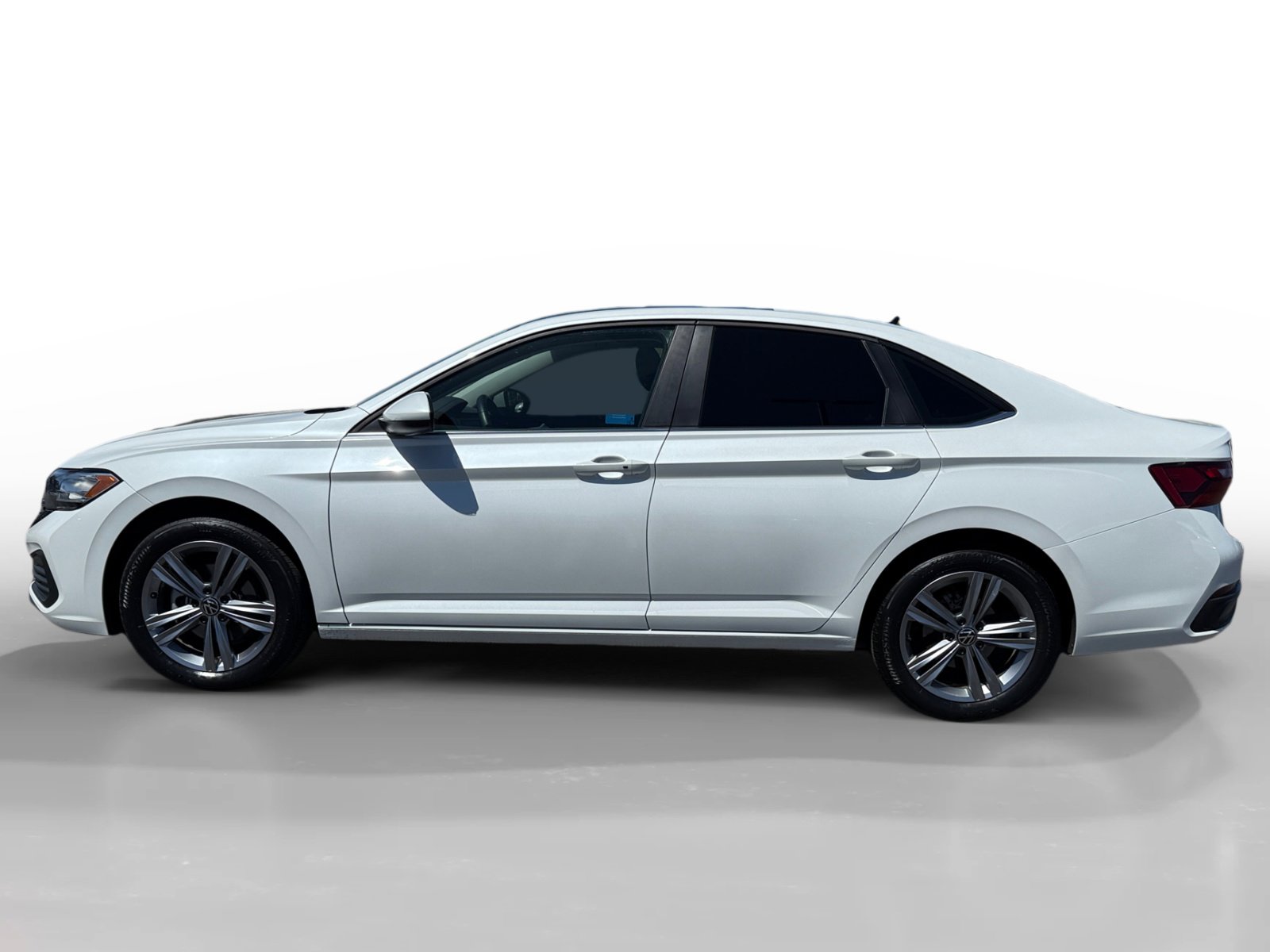 3VW7M7BU8RM013310