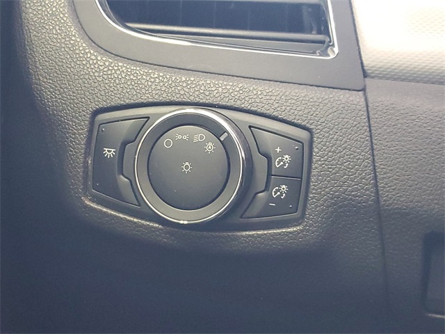 2014 Ford Edge SEL photo 12