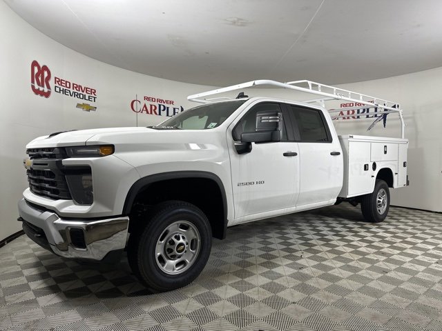 2025 Chevrolet Silverado 2500HD photo 3