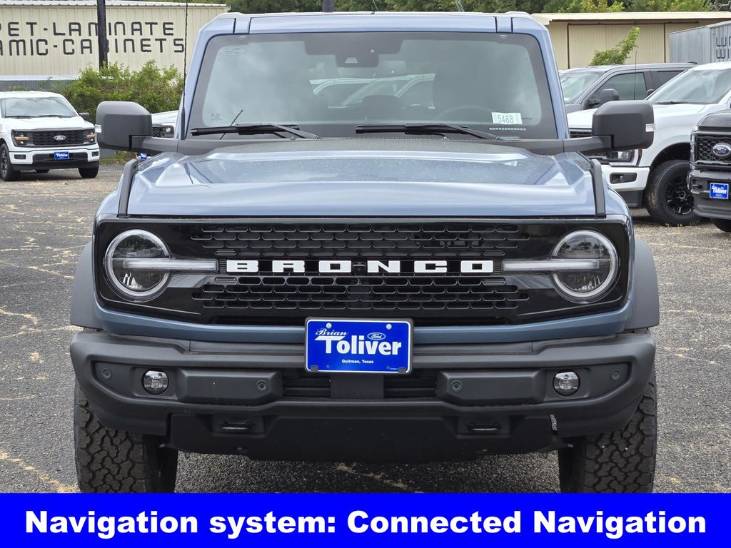 2025 Ford Bronco Outer Banks photo 3