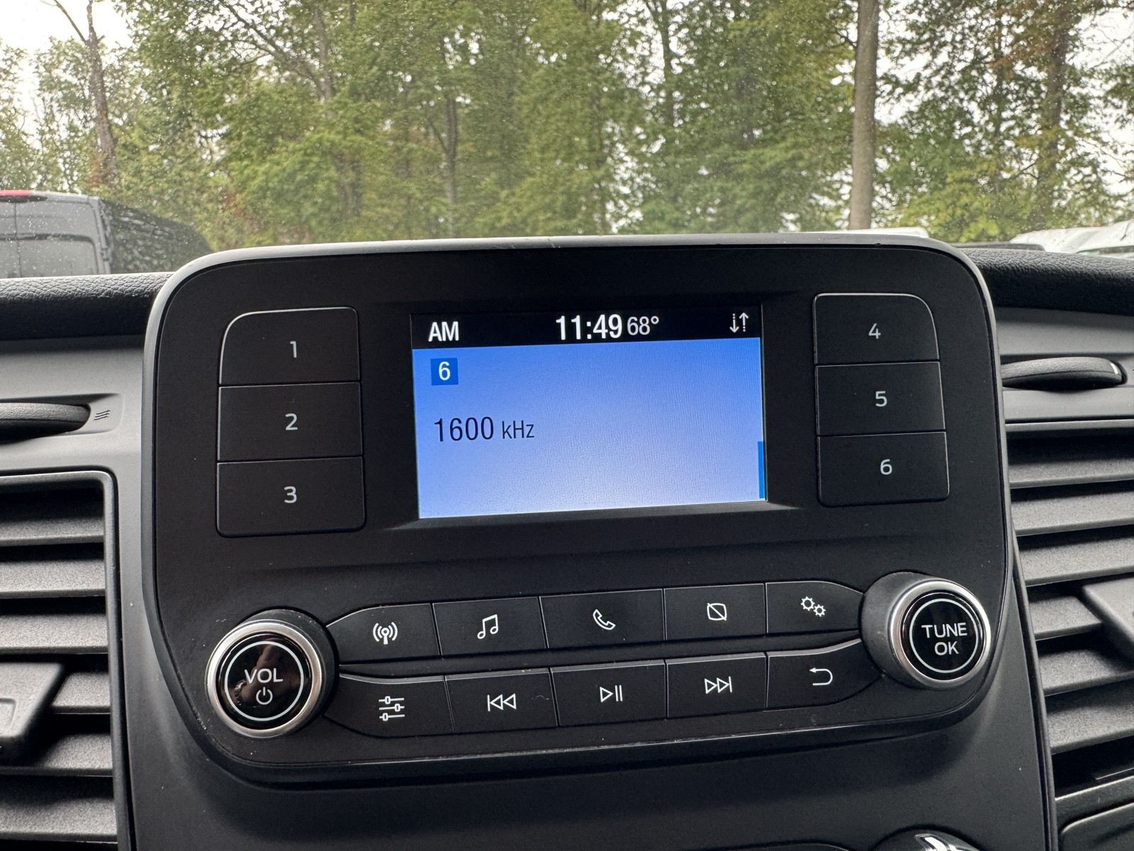 2020 Ford Transit photo 19