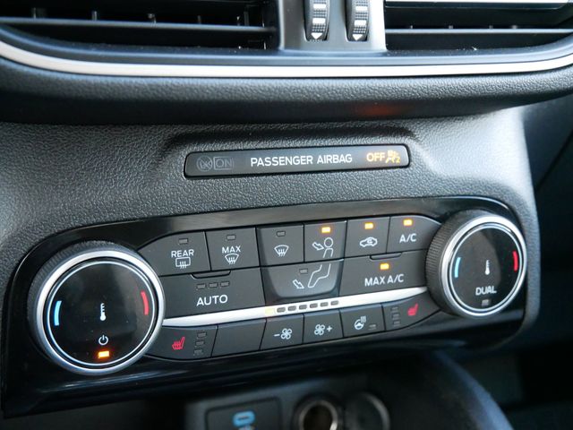 2022 Ford Escape SE photo 10