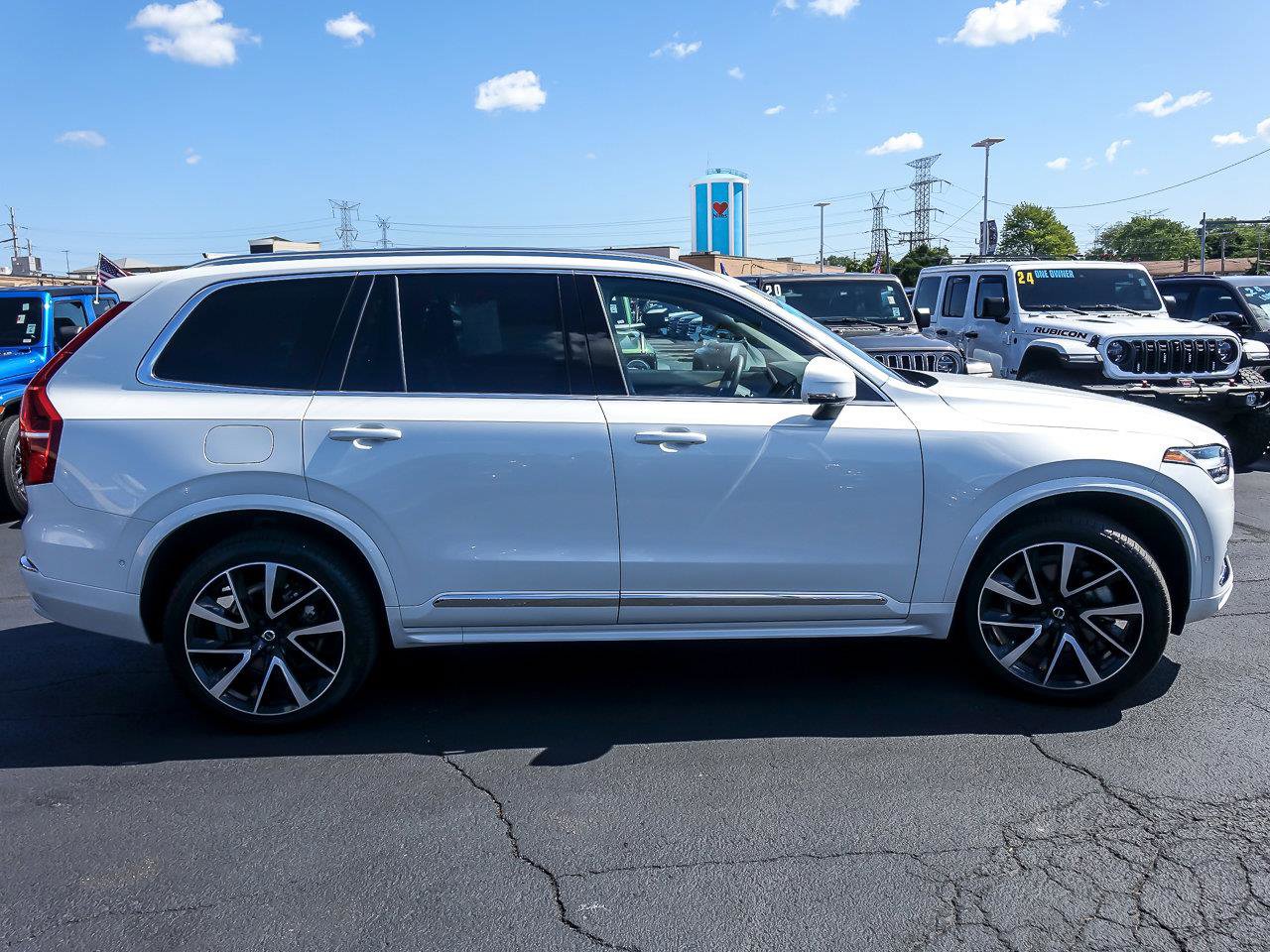 2024 VOLVO XC90 - Image 10