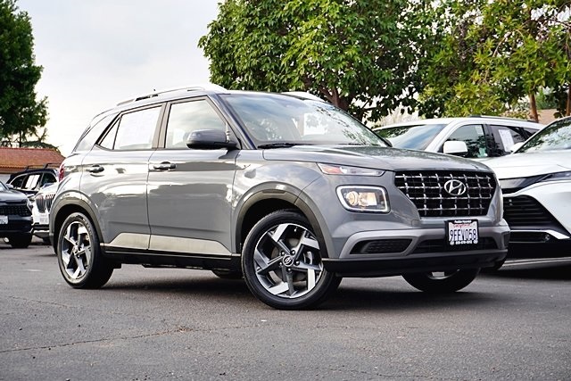 2023 Hyundai Venue SEL