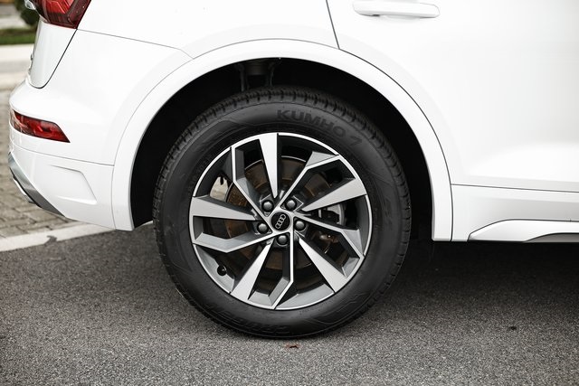 2024 Audi Q5 45 S line Premium photo 3