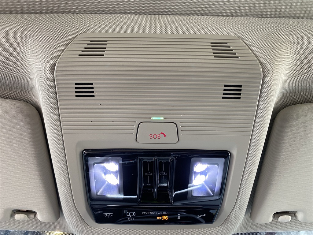 2025 Volkswagen Atlas Peak Edition SE photo 33