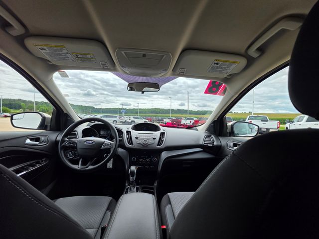 2018 Ford Escape SE photo 32