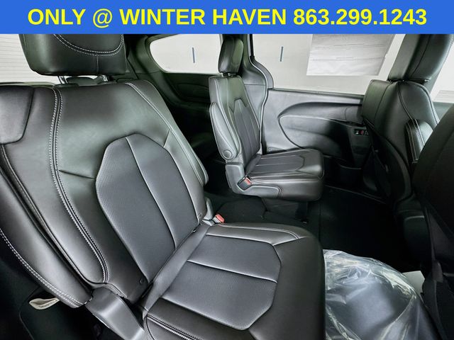 2026 Chrysler Voyager LX photo 26