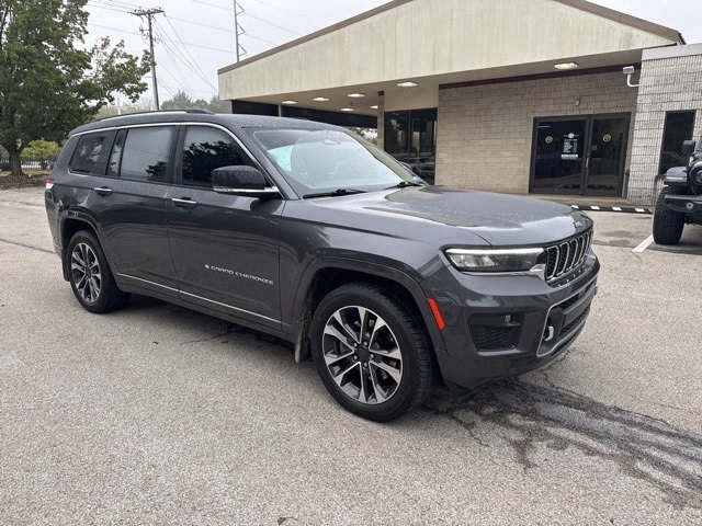 2021 Jeep Grand Cherokee Overland photo 4