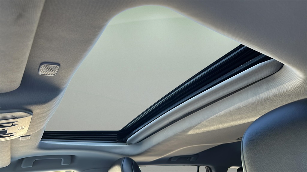 2023 Toyota Highlander XLE photo 20