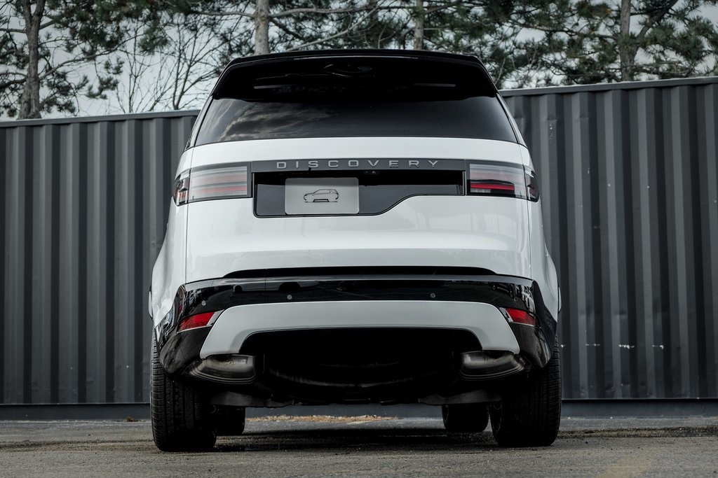 2025 Land Rover Discovery SE photo 4