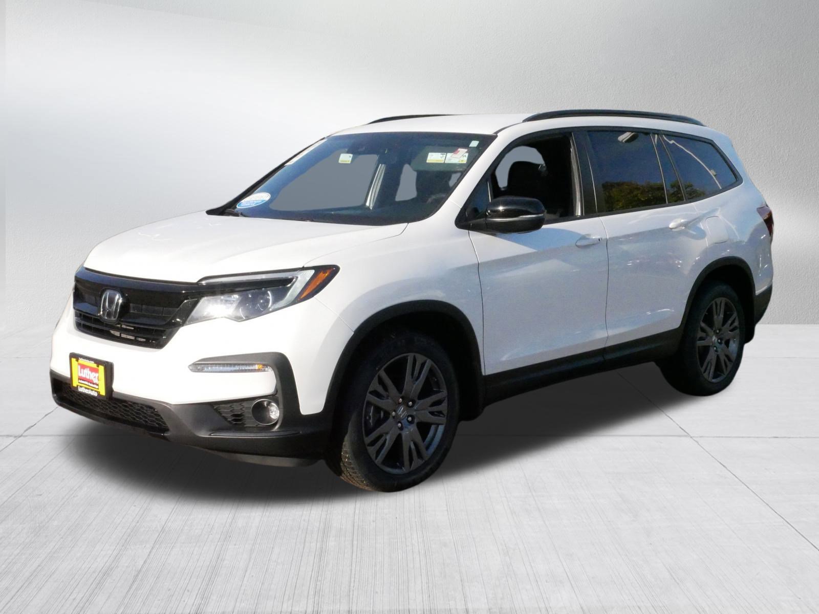 2022 Honda Pilot Sport photo 2