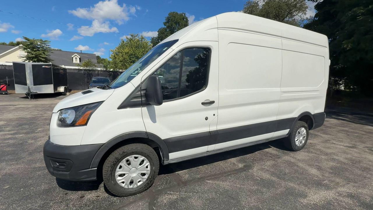 2023 Ford Transit Cargo Van photo 2