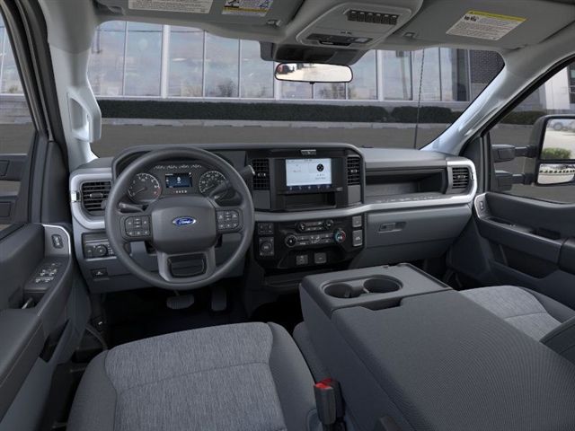 2026 FORD F-350 - Image 31