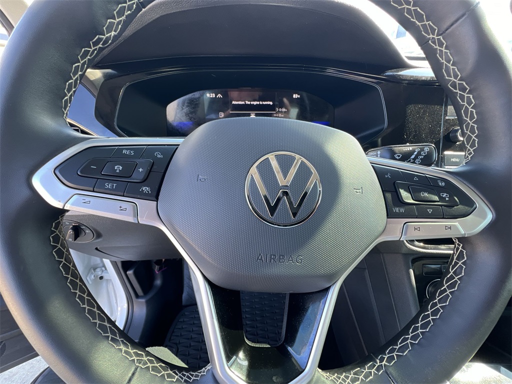 2024 Volkswagen Taos S photo 16