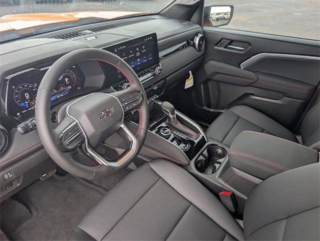 2025 Chevrolet Colorado Z71 photo 10