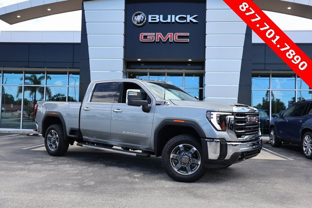 2025 GMC Sierra SLT's photo