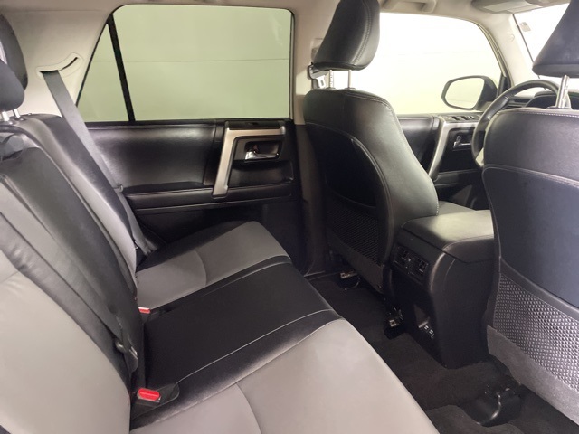 2021 Toyota 4Runner SR5 Premium 4WD photo 11
