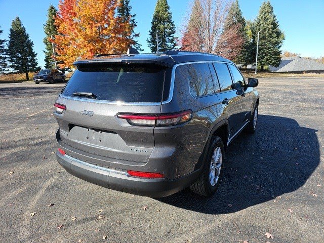 2022 Jeep Grand Cherokee Limited photo 4