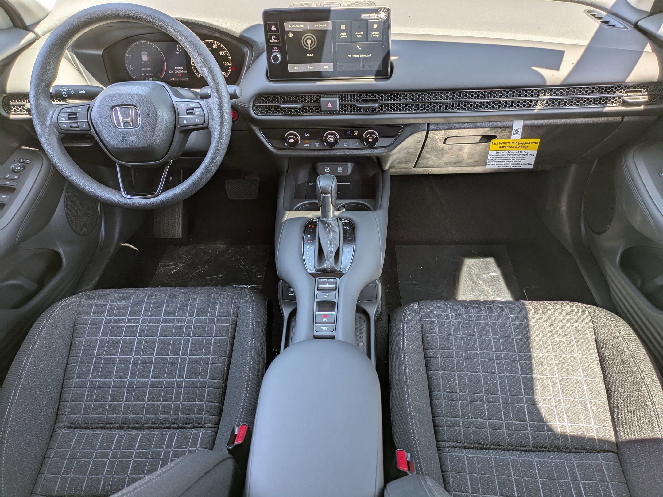 2026 Honda HR-V LX photo 15