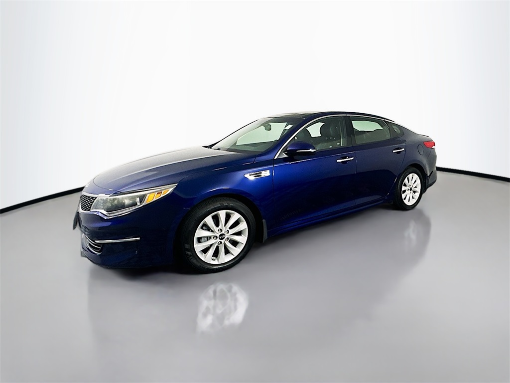 2018 Kia Optima EX photo 8