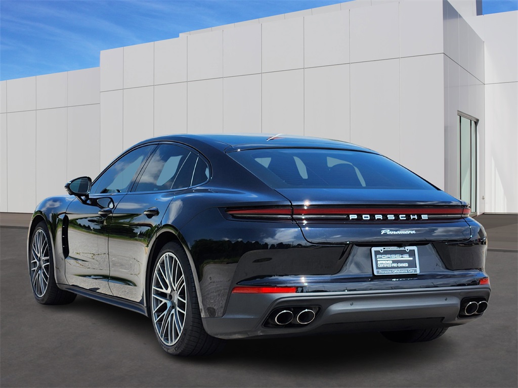 2024 Porsche Panamera 4 photo 3