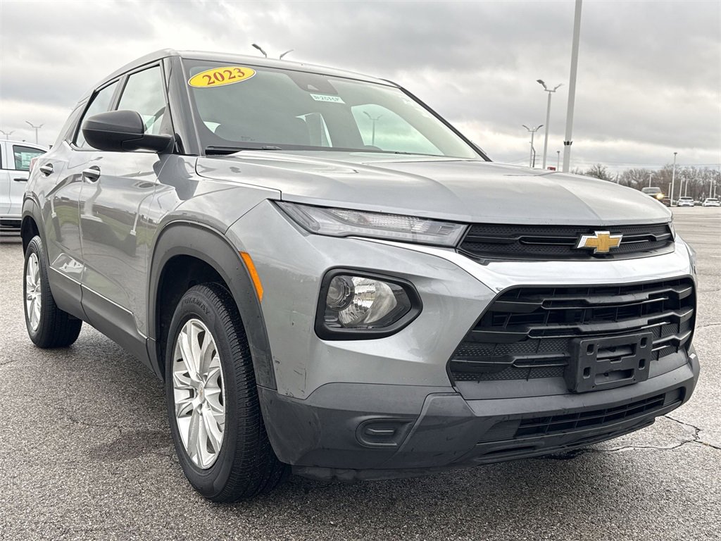 Used 2023 Chevrolet TrailBlazer LS with VIN KL79MNSL9PB044137 for sale in Burns Harbor, IN