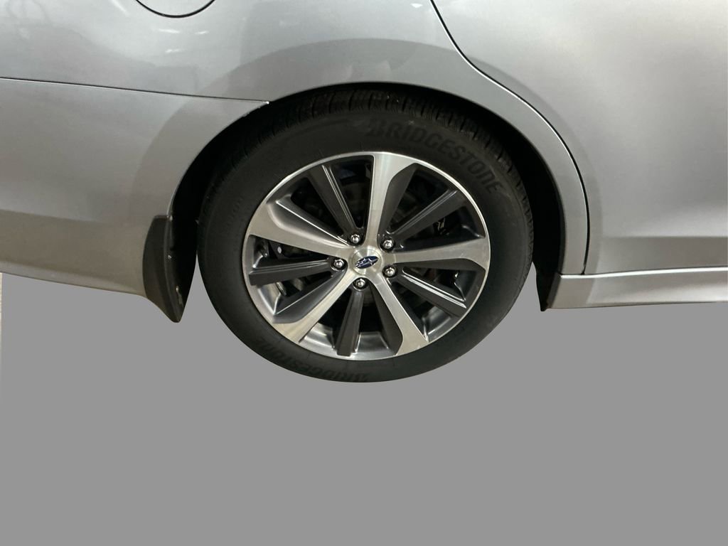 2015 Subaru Legacy 2.5i photo 13