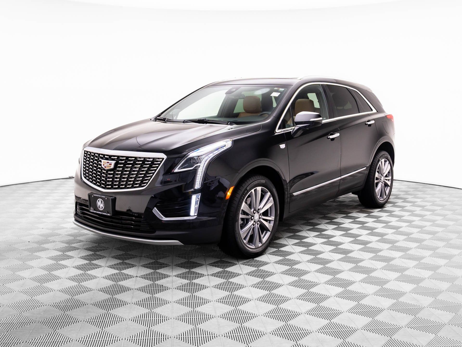 2024 Cadillac XT5 Premium Luxury photo 3