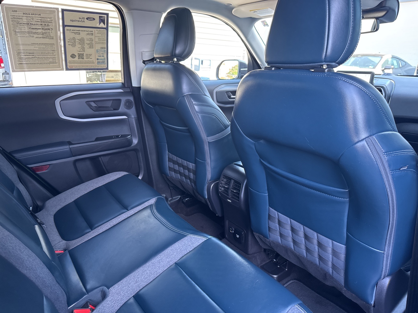 2024 Ford Bronco Sport Outer Banks photo 27