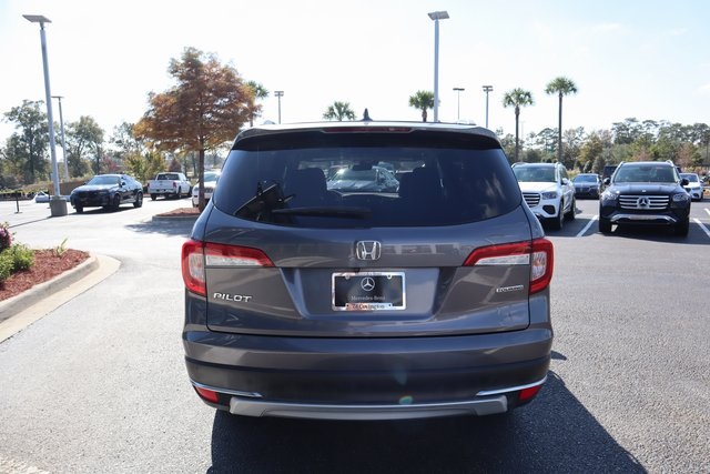 2021 Honda Pilot Touring photo 3