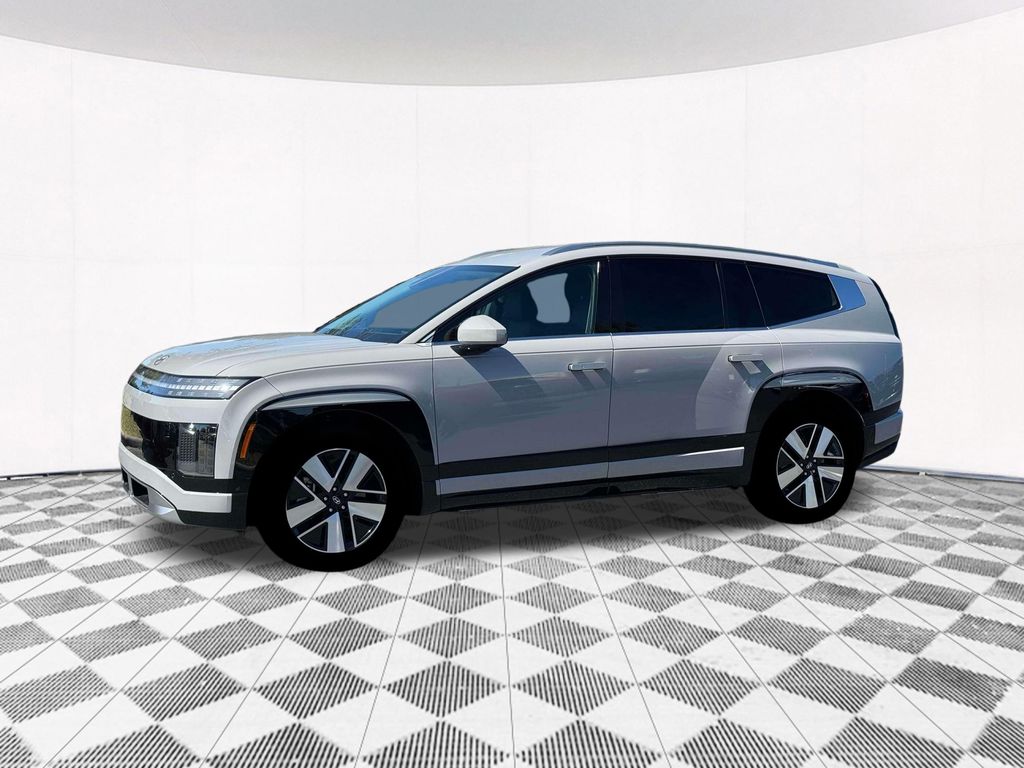 2026 Hyundai Ioniq SEL photo 2