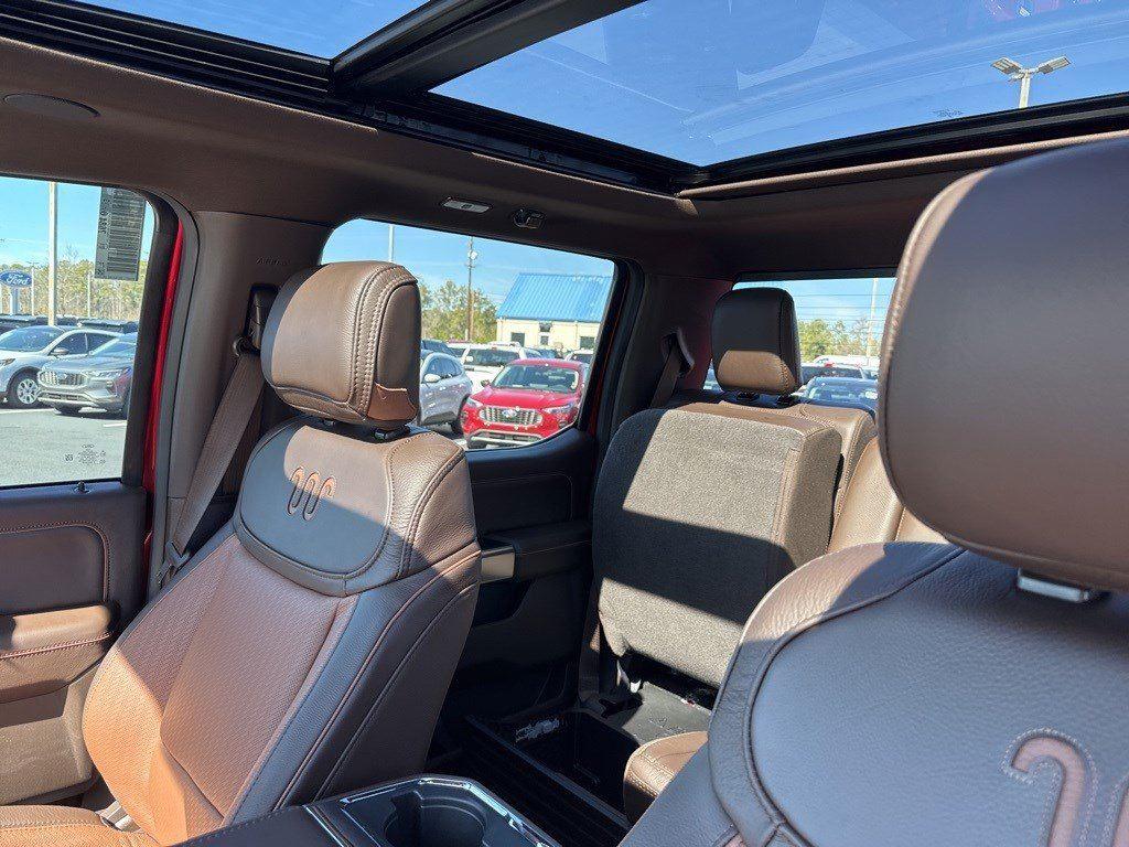 2025 Ford F-250 King Ranch photo 5