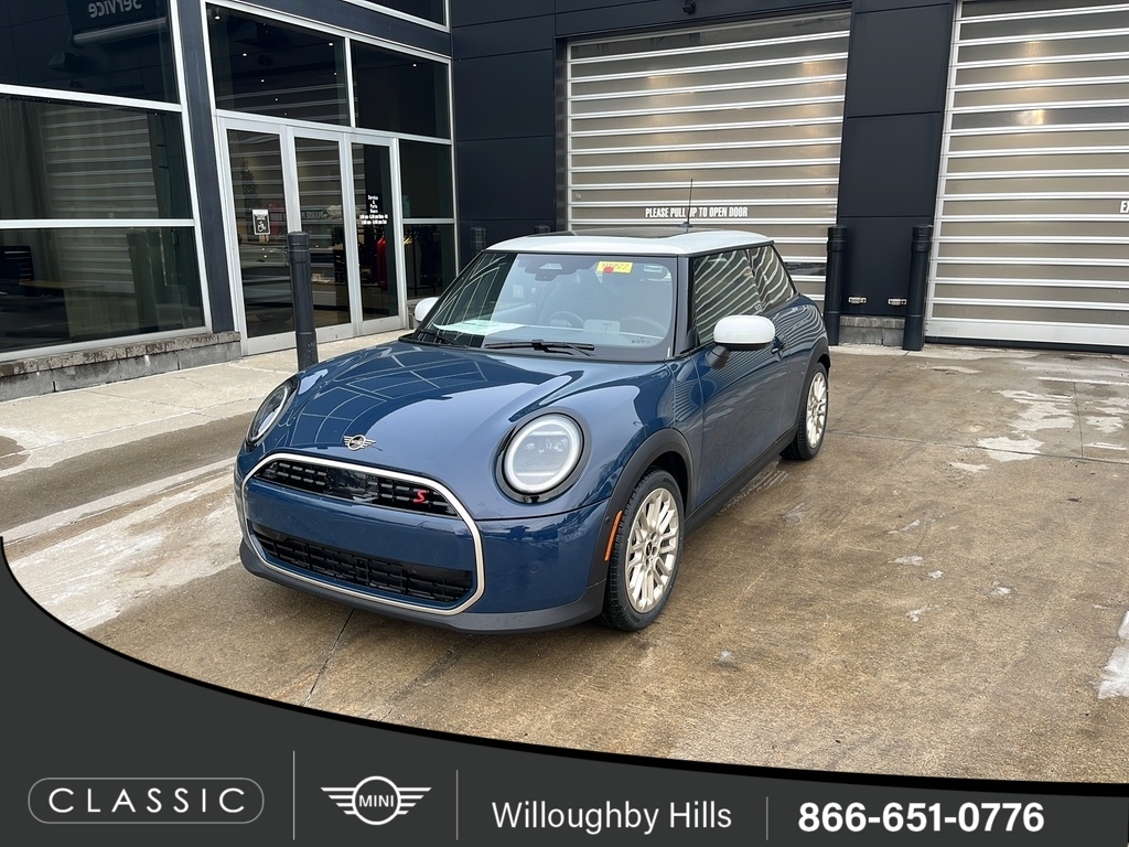 2026 MINI Hardtop 2 Door S's photo