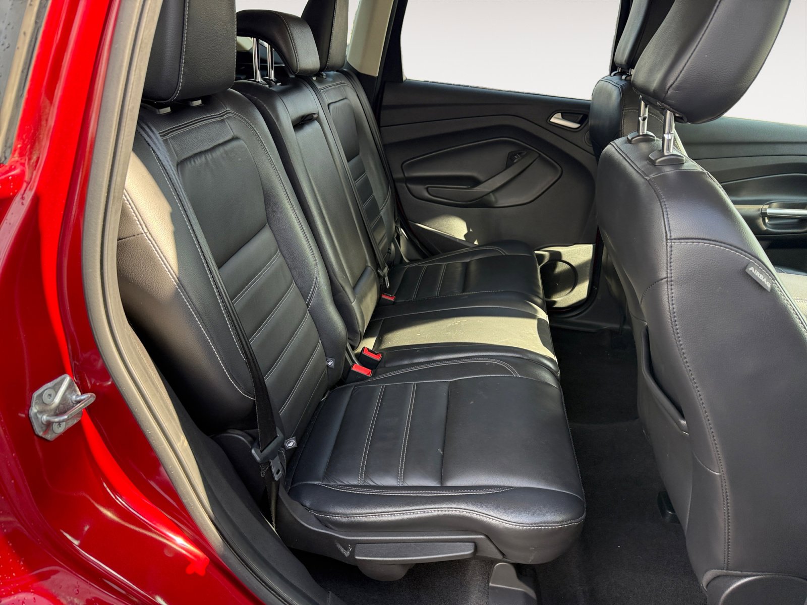 2019 Ford Escape Titanium photo 18
