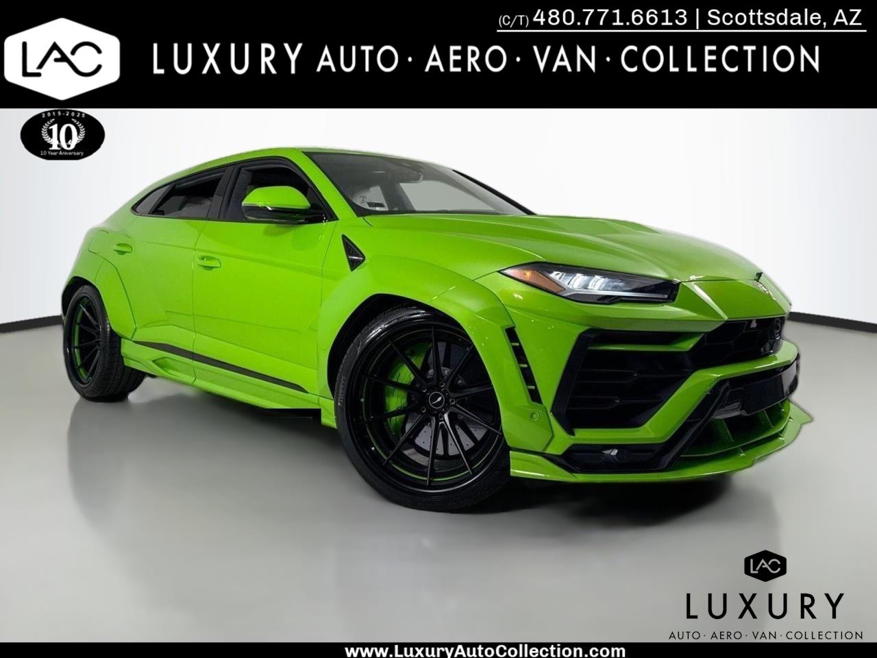 2022 Lamborghini Urus Pearl Capsule's photo