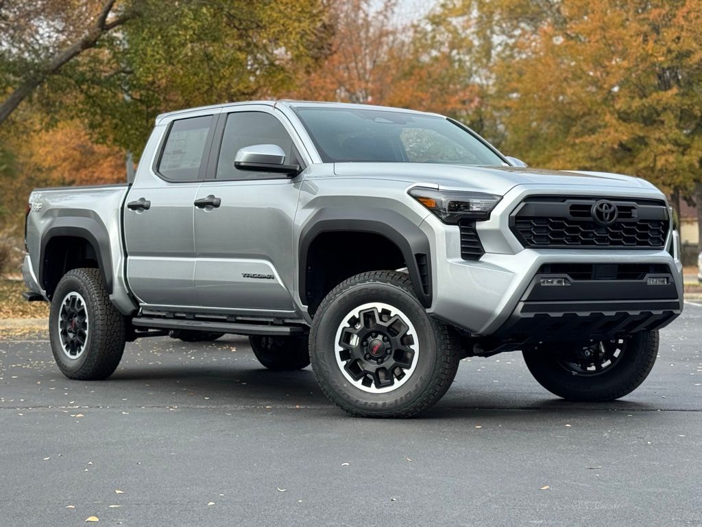 2025 Toyota Tacoma TRD Off-Road 4x4 Double Cab photo 2