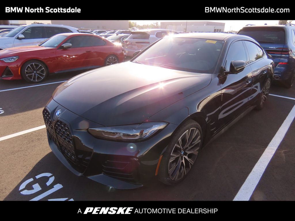 2022 BMW 4 Series 430i's photo