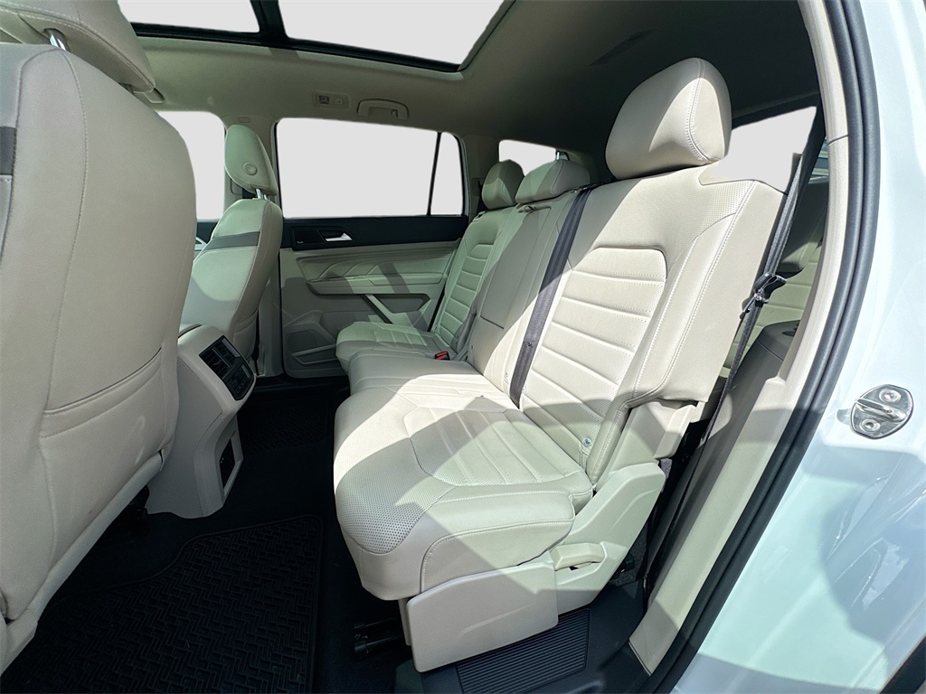 2021 Volkswagen Atlas SEL Premium photo 26