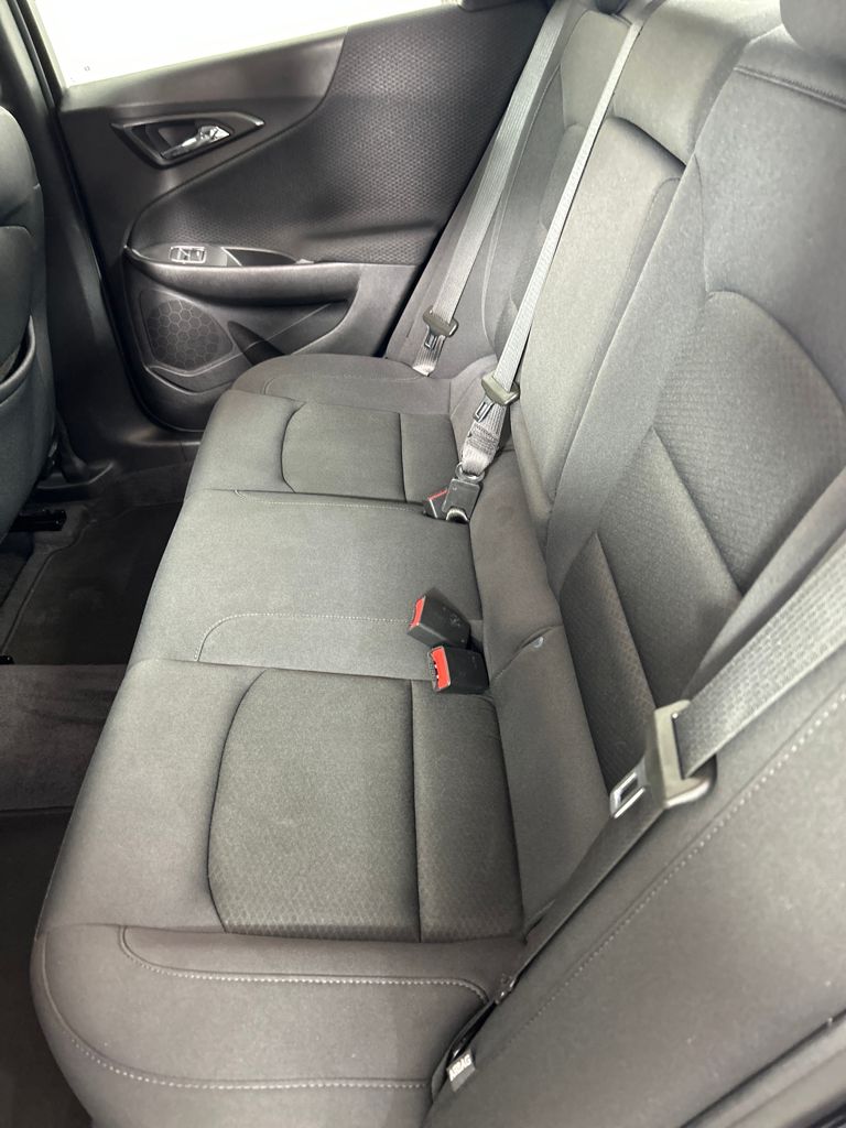 2023 Chevrolet Malibu 1LT photo 21
