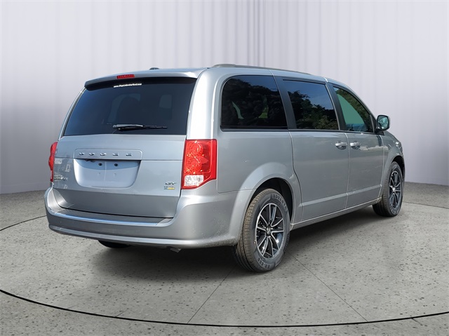 2018 Dodge Grand Caravan GT photo 3