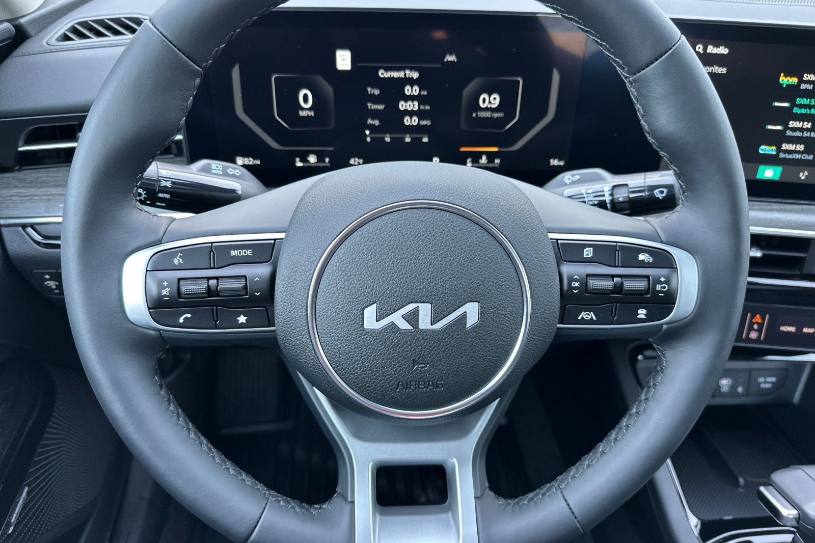 2025 Kia K5 EX photo 19