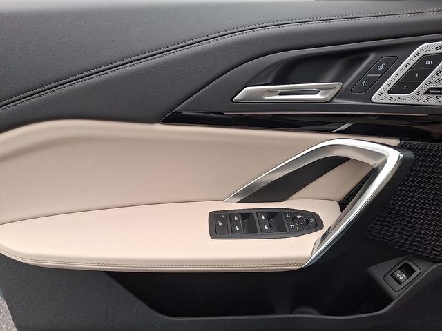 2025 Bmw X1 M35i photo 13
