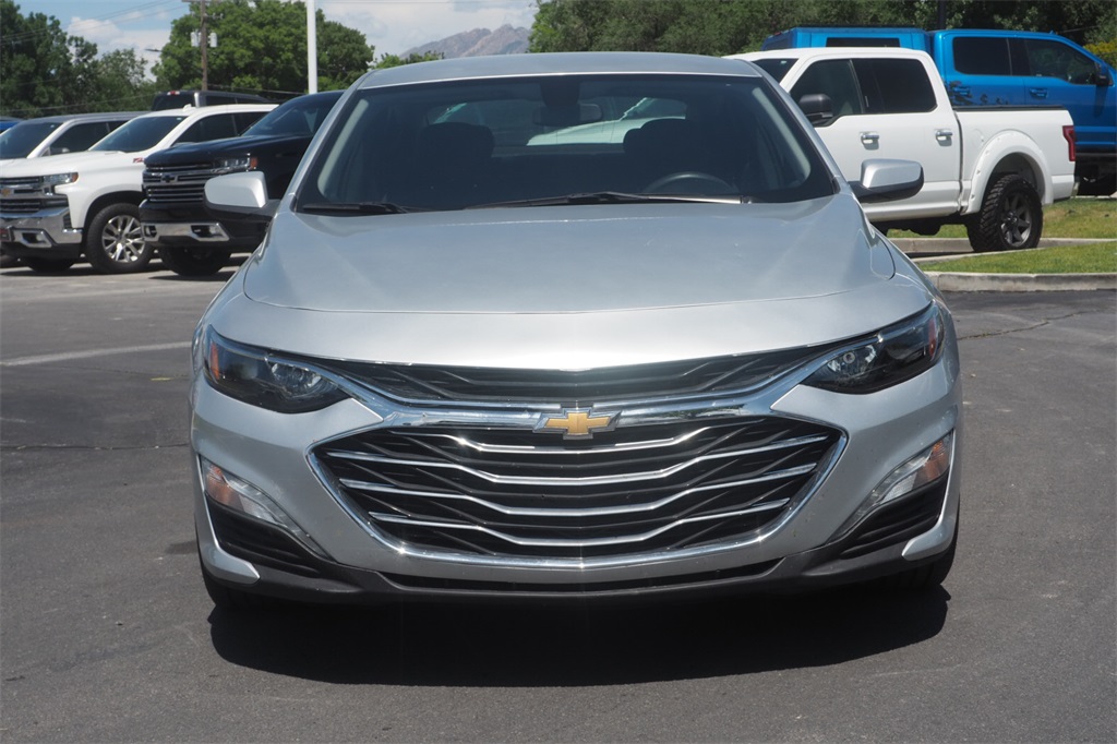 2021 Chevrolet Malibu 1LT photo 2
