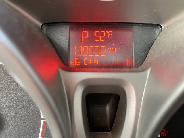 2013 Ford Fiesta SE photo 7