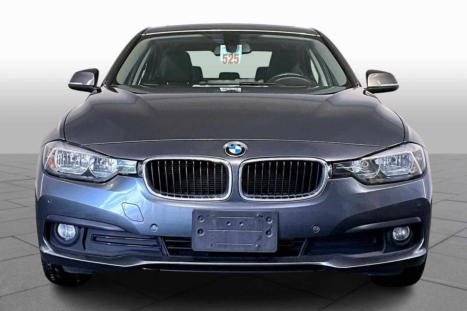 Used 2016 BMW 3 Series 320i with VIN WBA8E5G54GNU20275 for sale in Norwood, MA